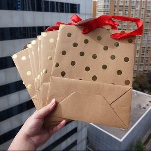 🌿 Boutique Gift Bag (Set of 6)